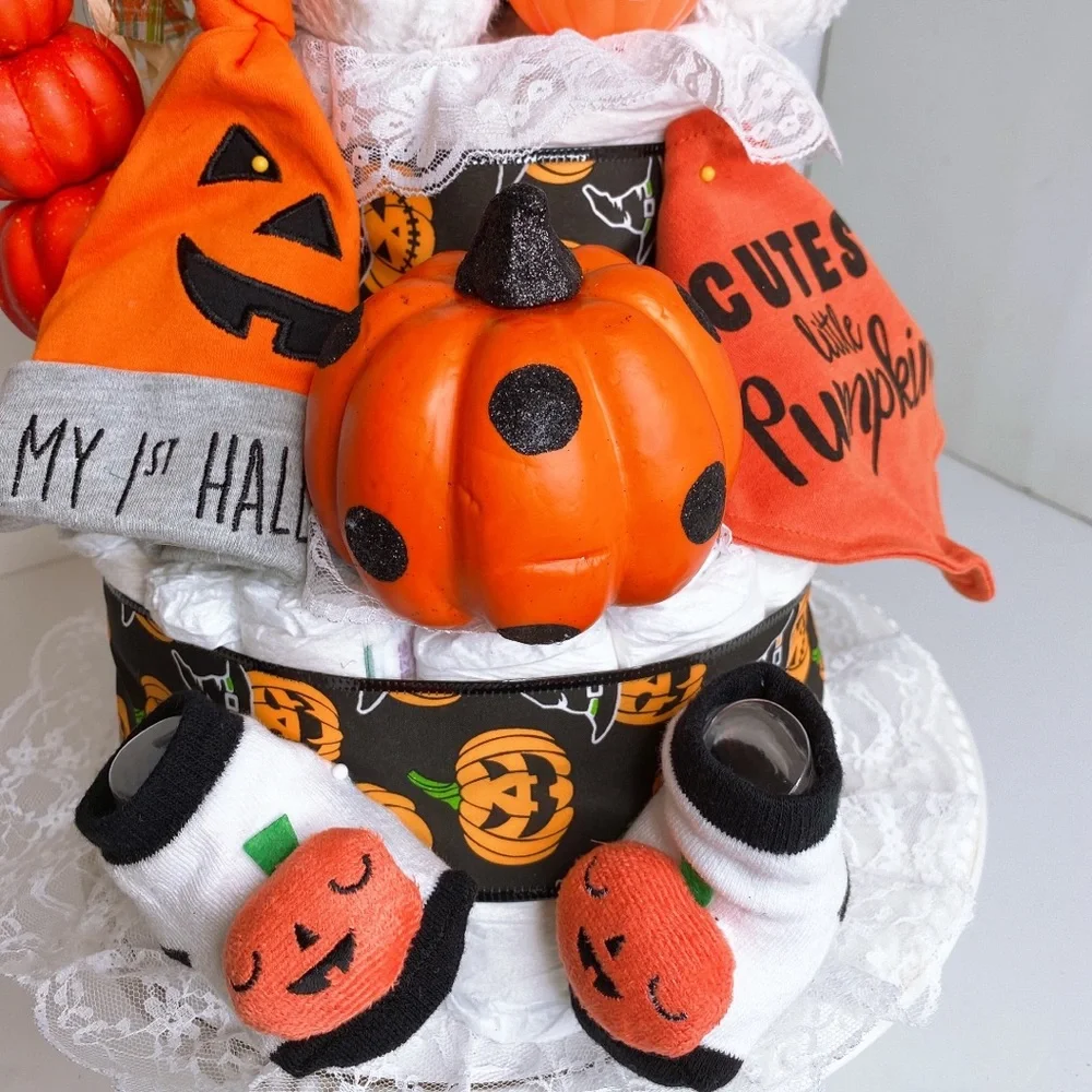Halloween Diaper Cake